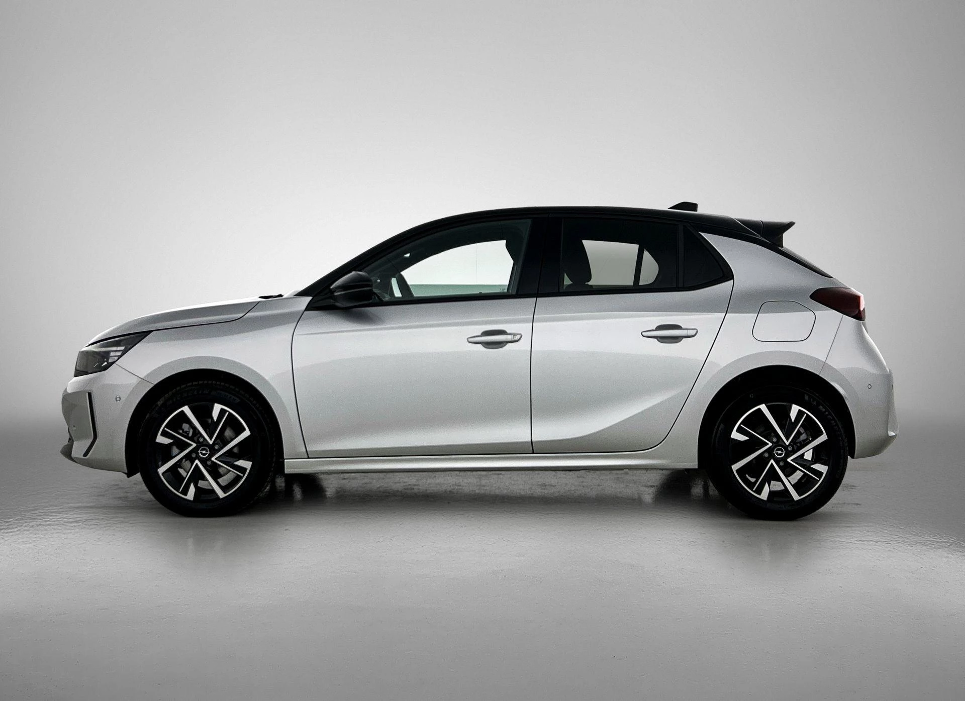 Opel-Corsa-image-1