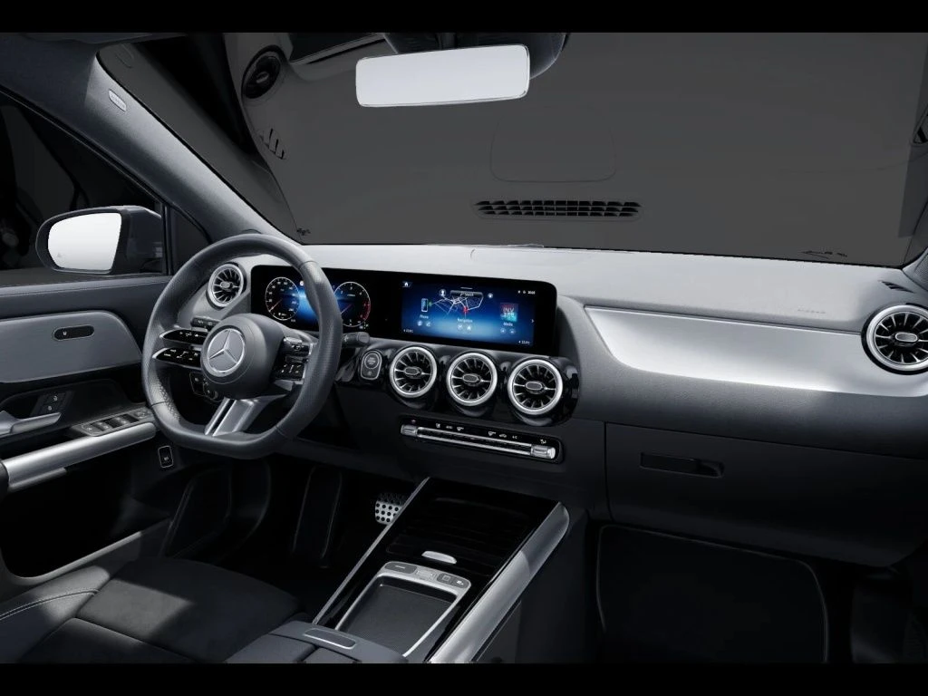 Mercedes-Benz-GLA 200 d-image-12