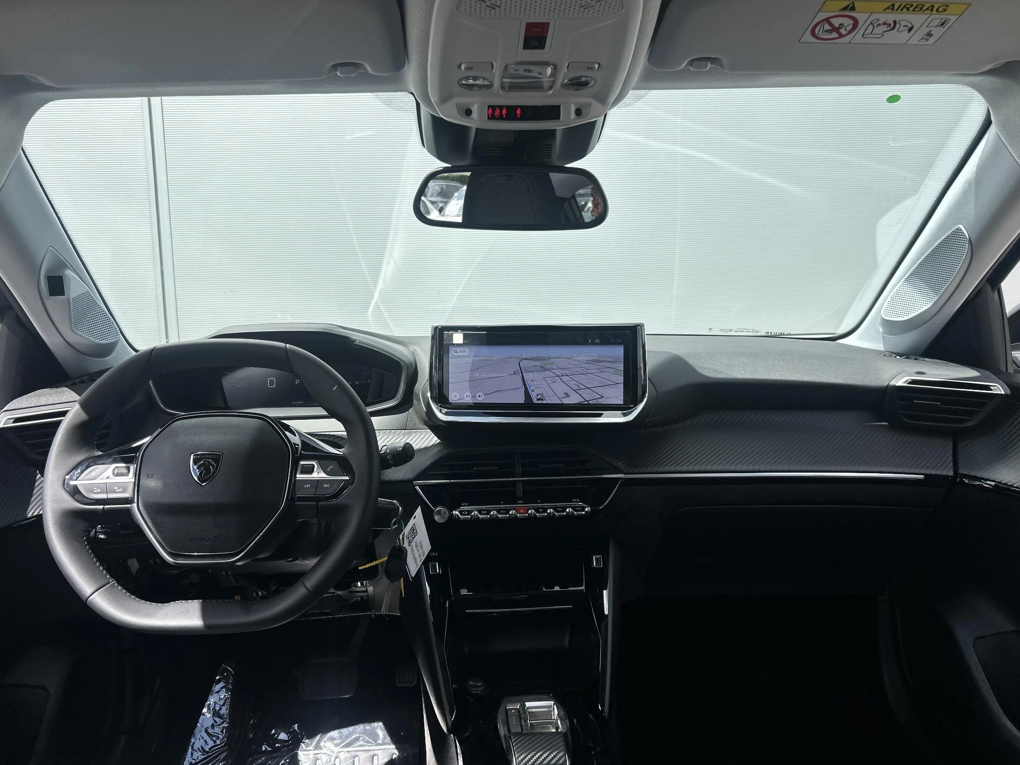 Peugeot-208-image-9