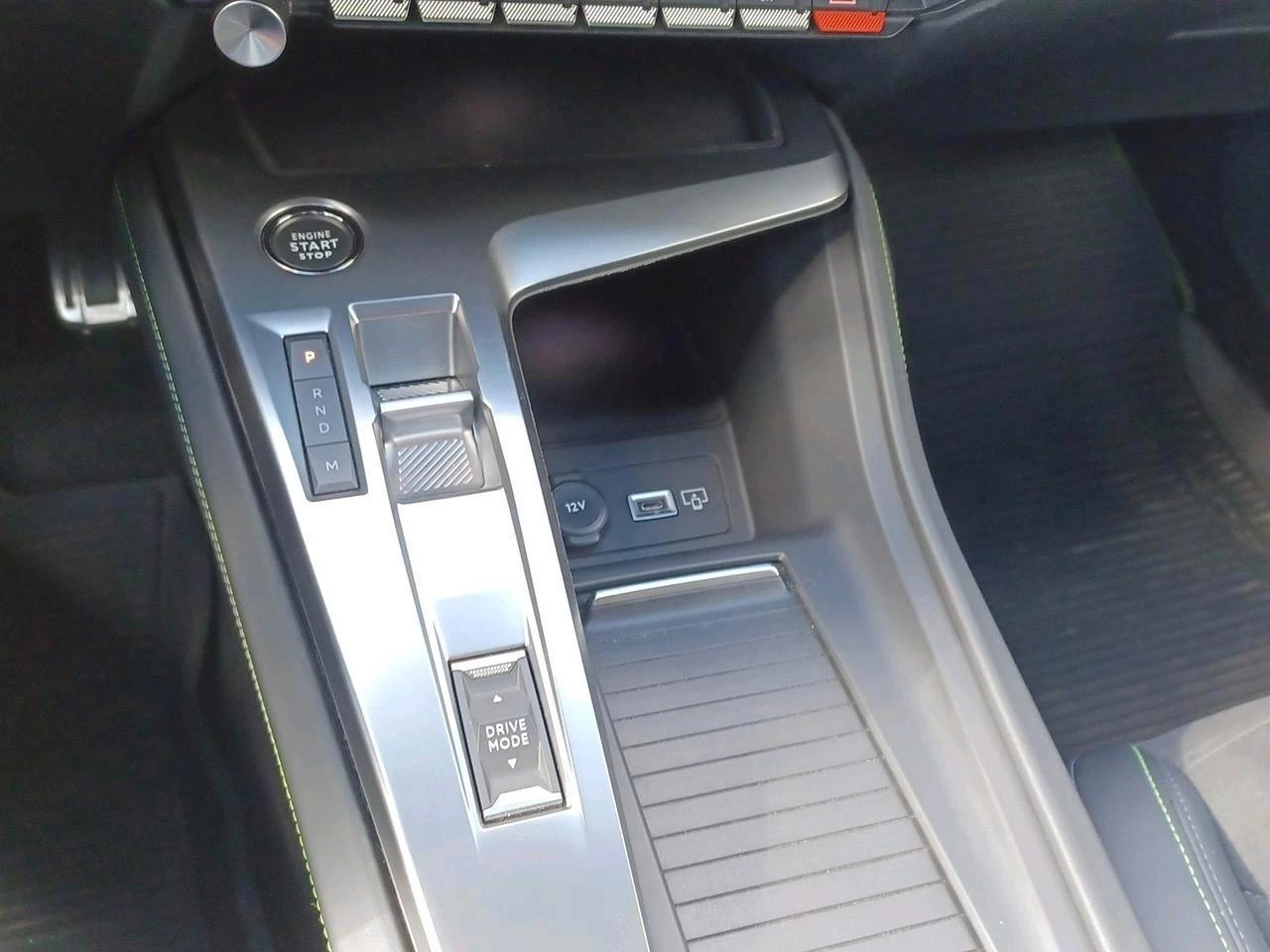 Peugeot-308-image-25