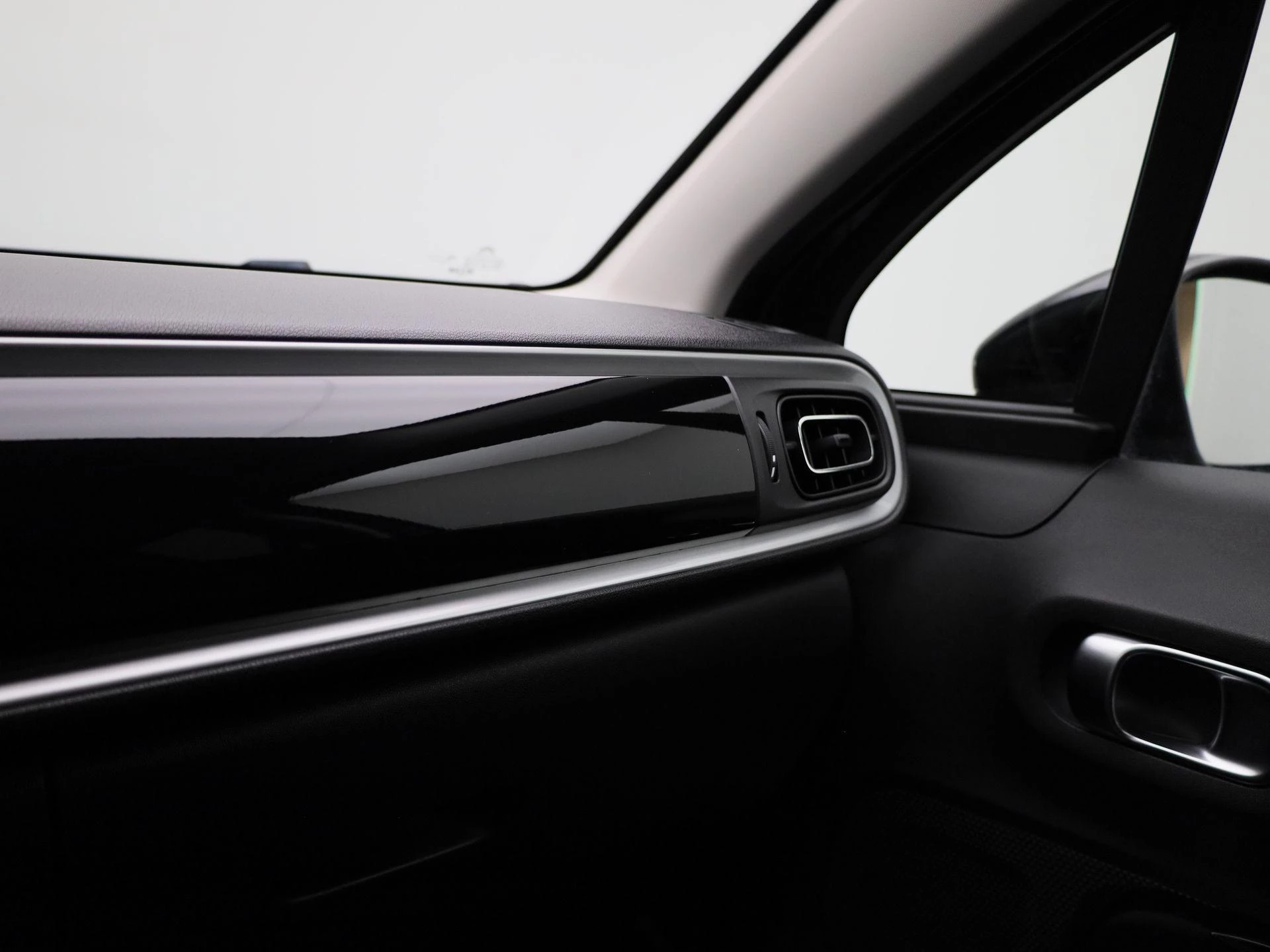 Citroën C3 1.2 PureTech 110 S&S EAT6 Shine
