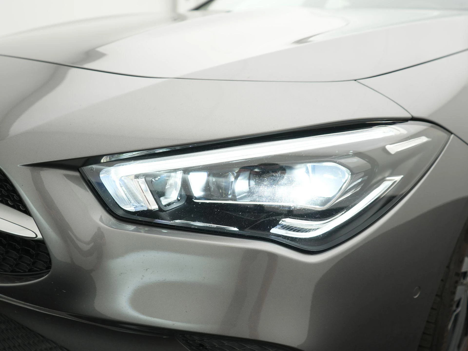 Mercedes-Benz CLA Shooting Brake 200 Business Solution Luxury