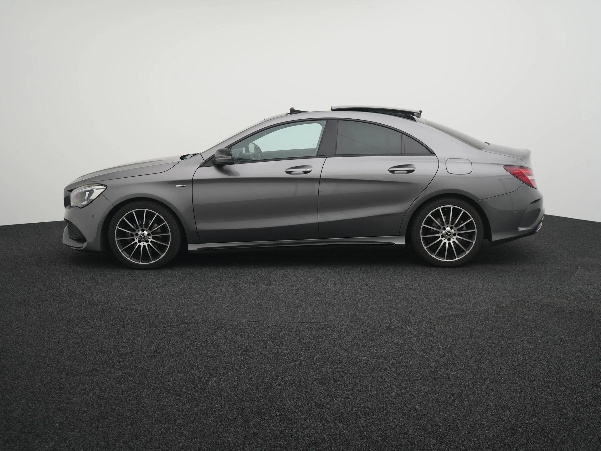 Mercedes-Benz CLA 200 Prestige