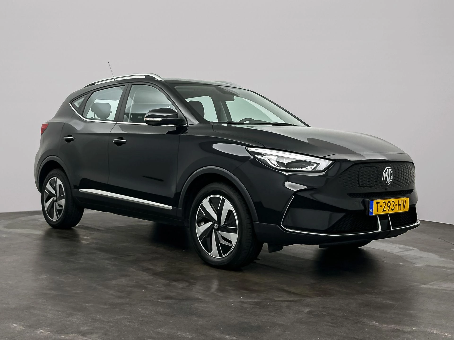 MG ZS EV Standard Range Luxury 50 kWh