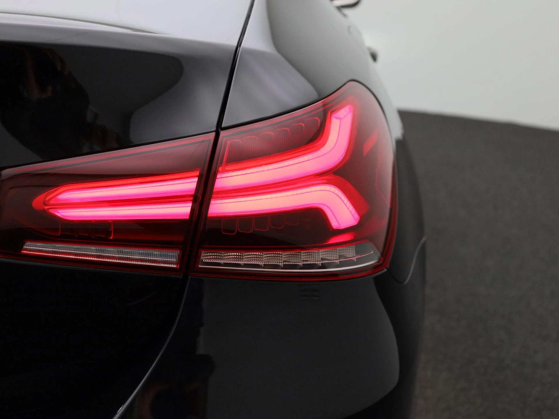 Mercedes-Benz-A-Klasse-image-32