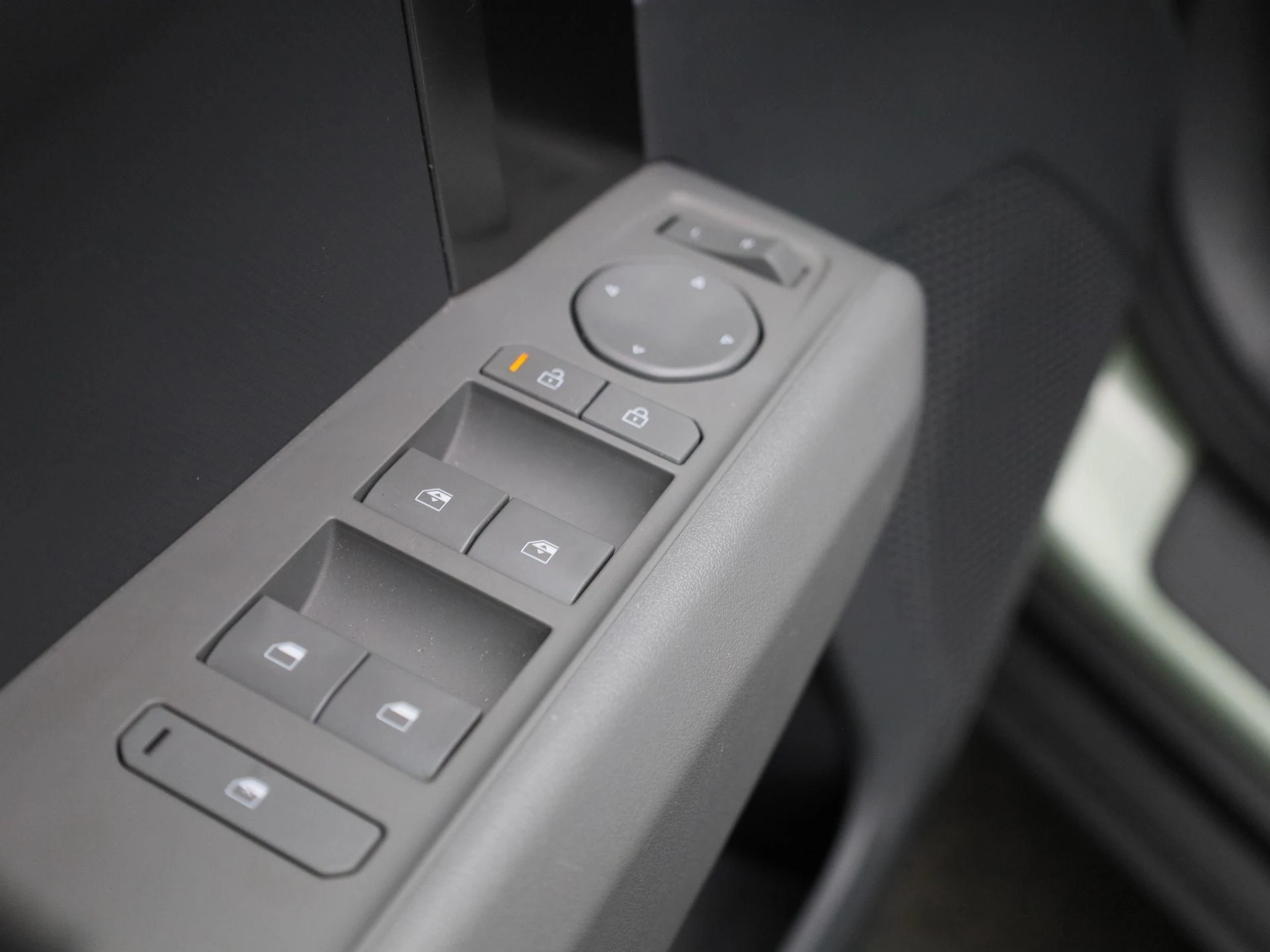 Kia-EV3-image-32