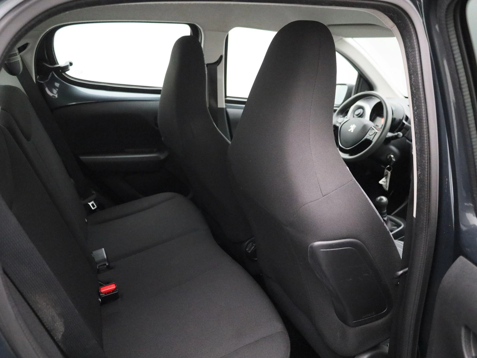 Peugeot-108-image-27