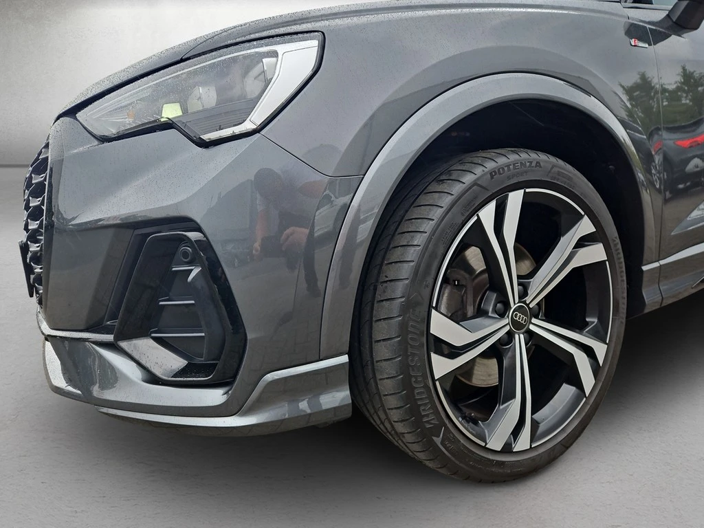 Audi-Q3-image-3