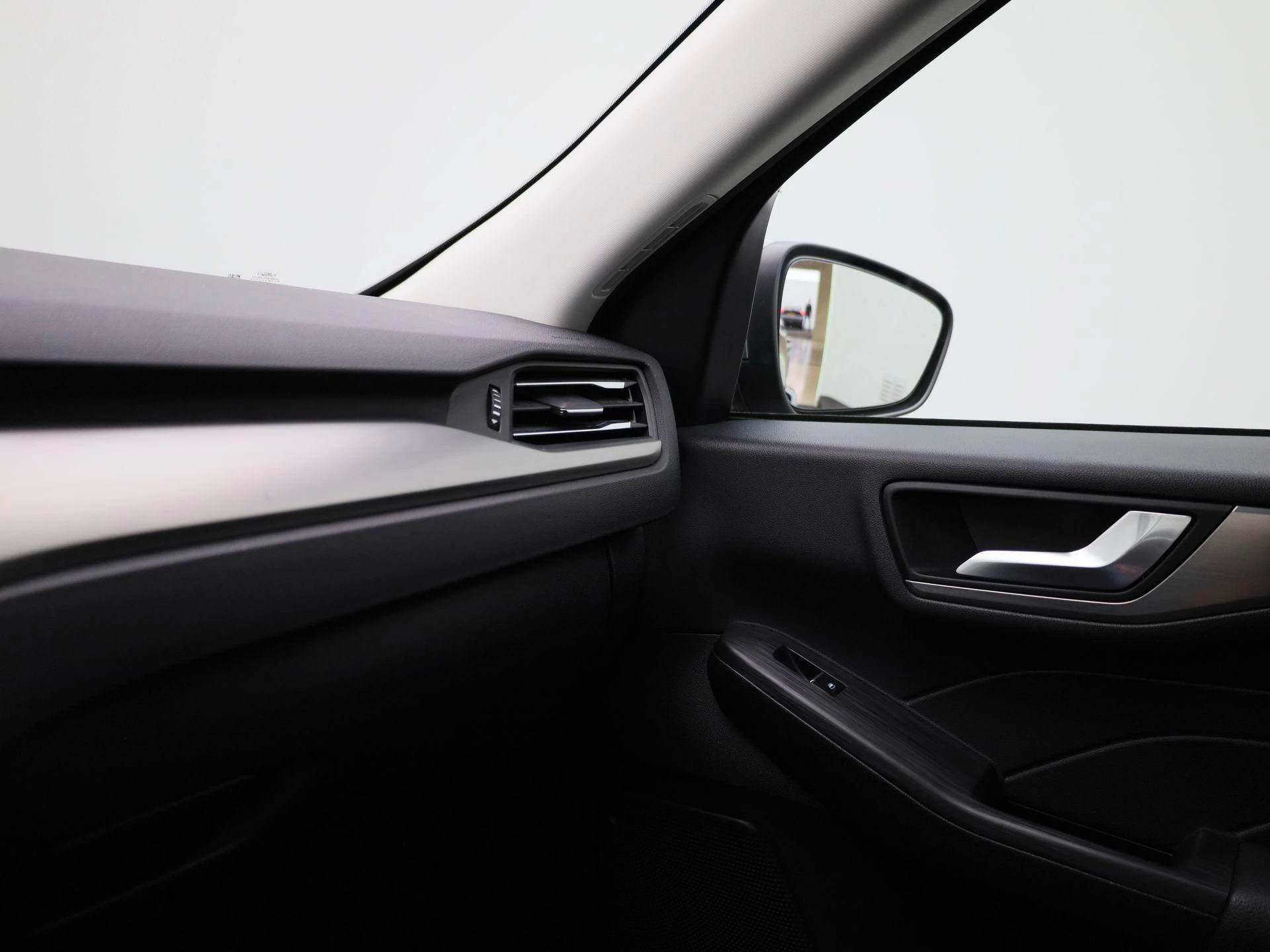 Ford-Kuga-image-28