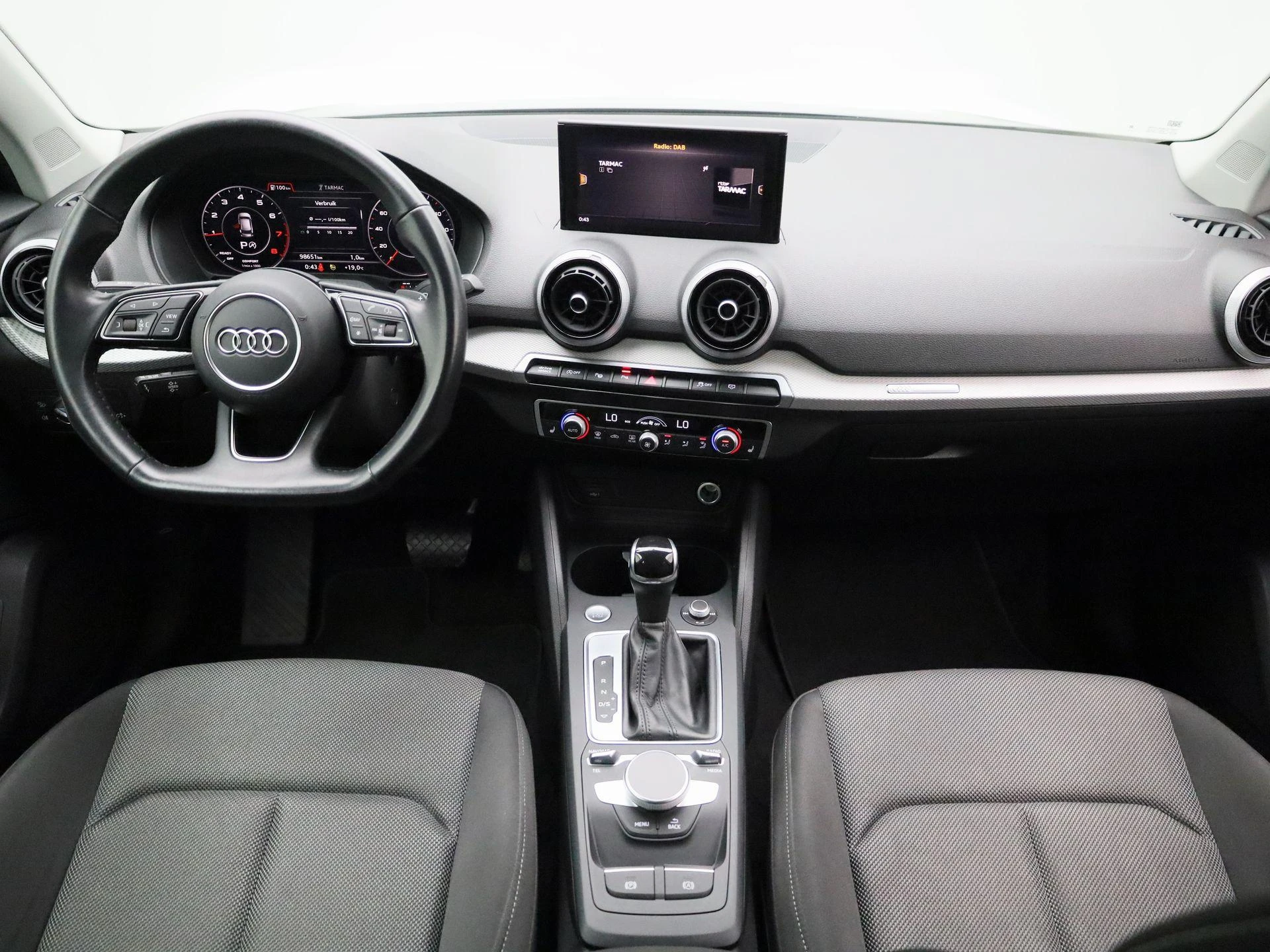Audi-Q2-image-8
