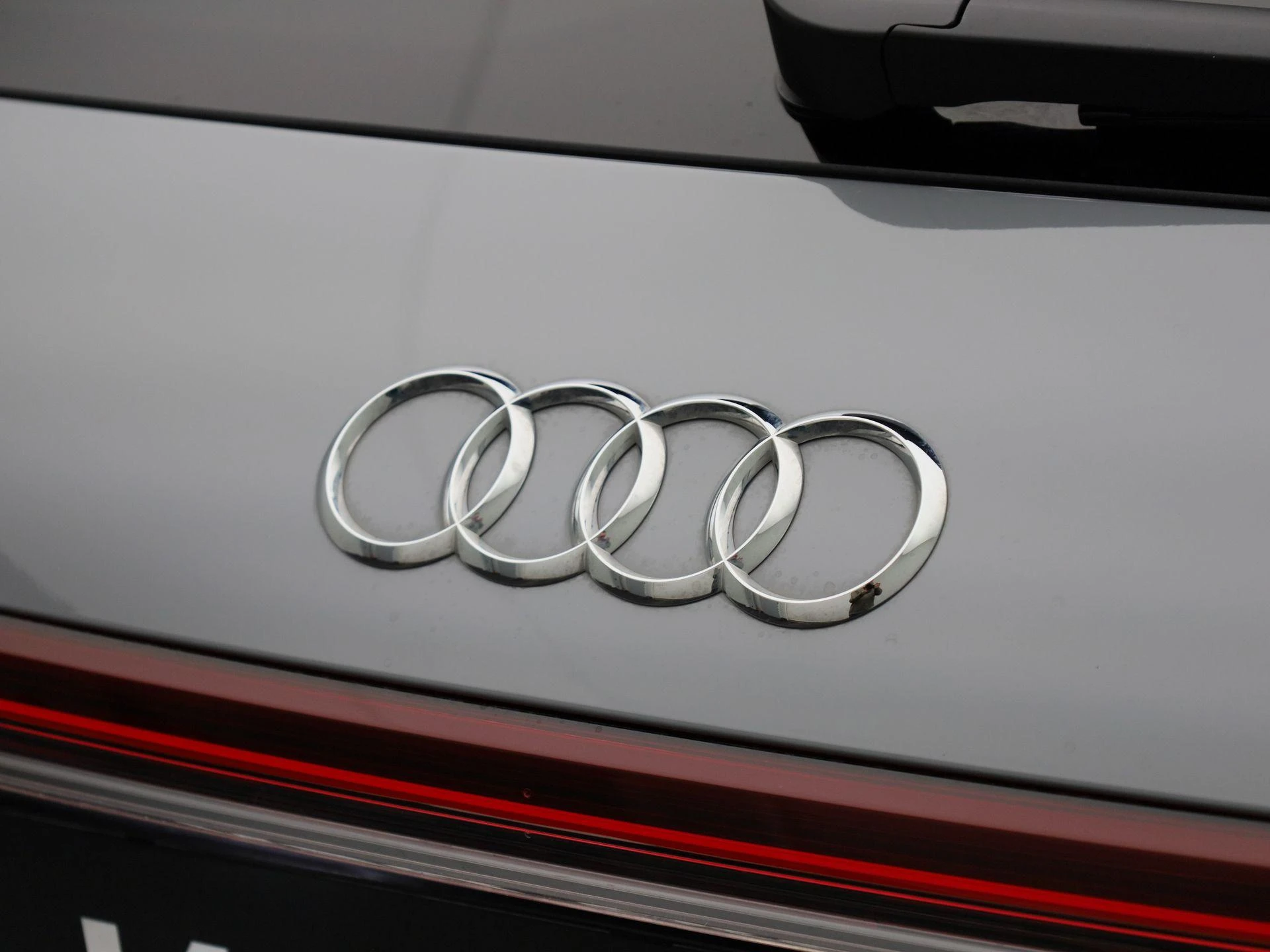 Audi-Q4 e-tron-image-39