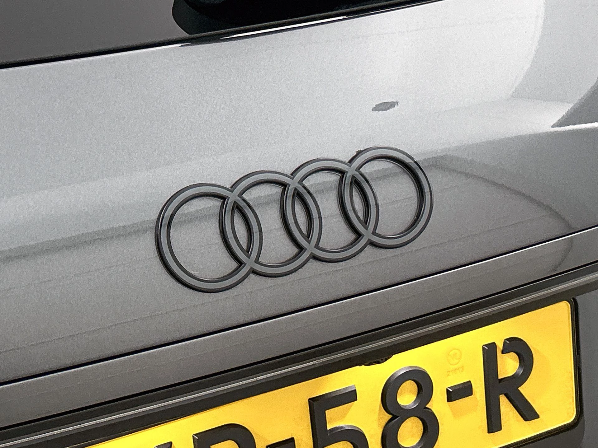 Audi-A6-image-7