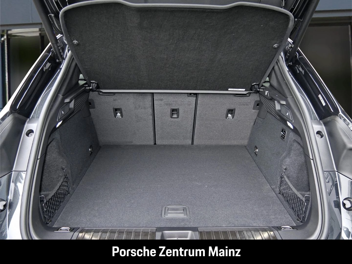 Porsche Macan 4S HA-Lenkung Surround-View BOSE 22-Zoll -