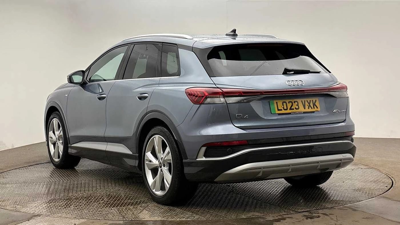 Audi-Q4 e-tron-image-3