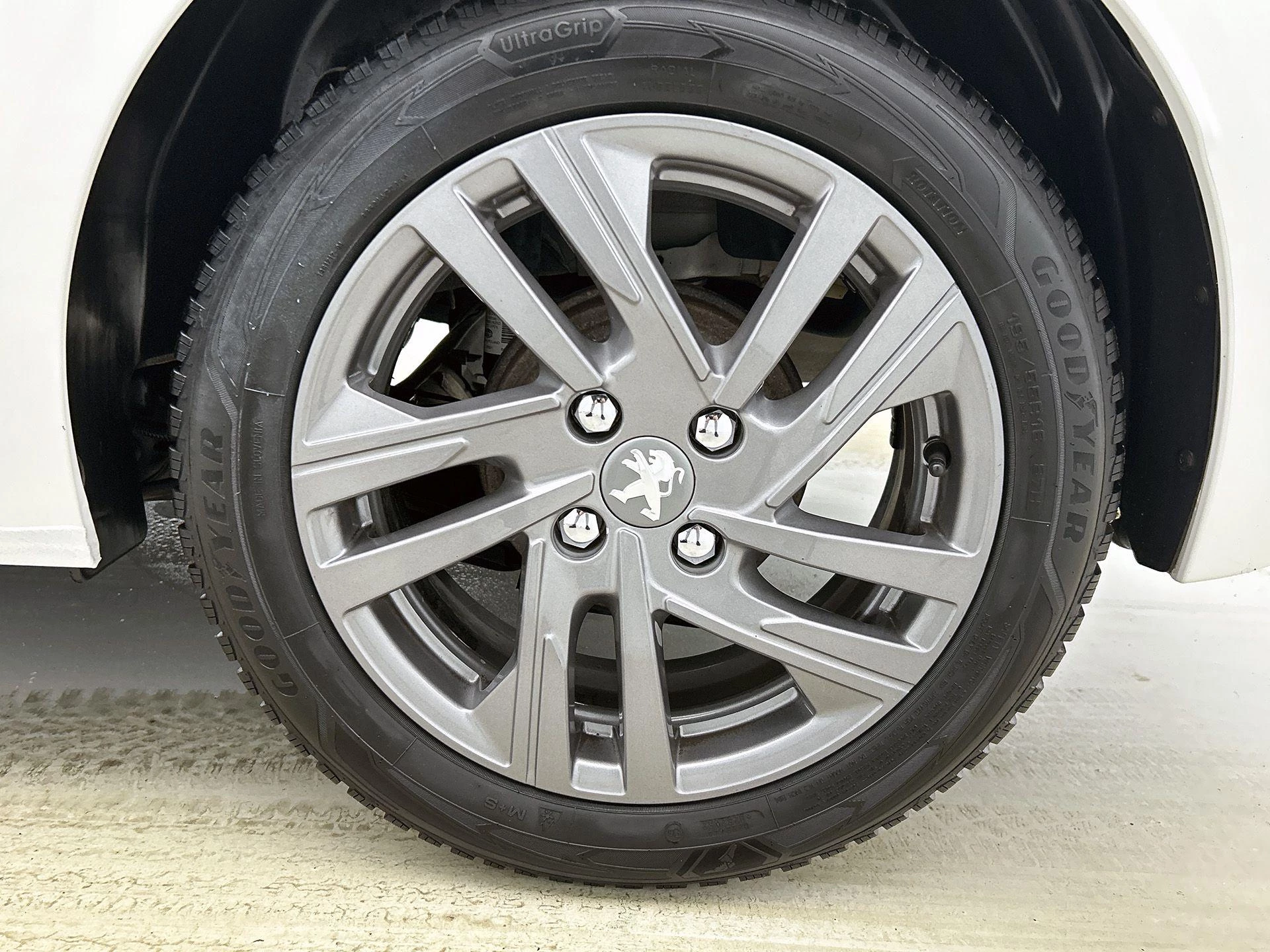 Peugeot-208-image-21