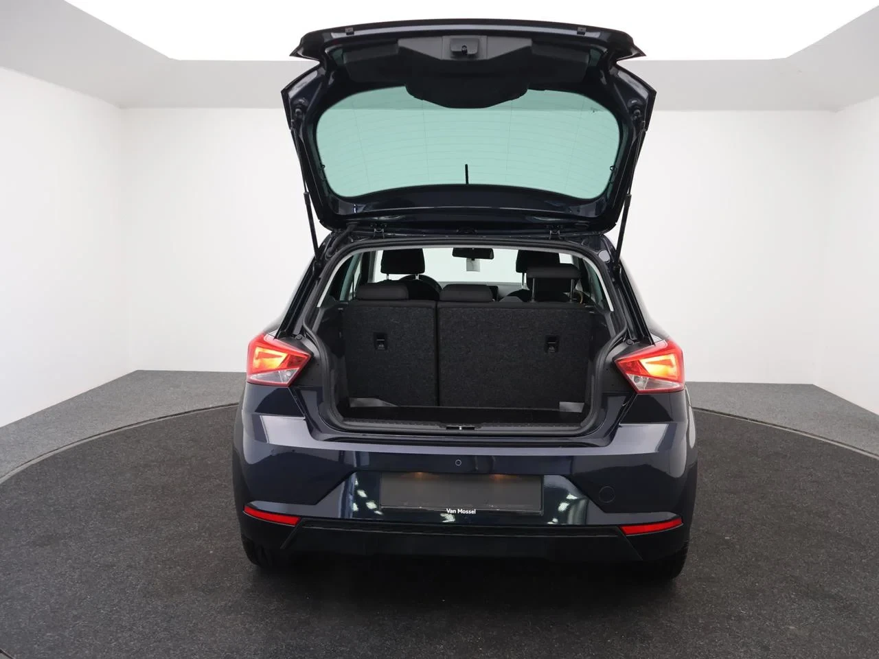 SEAT-Ibiza-image-24