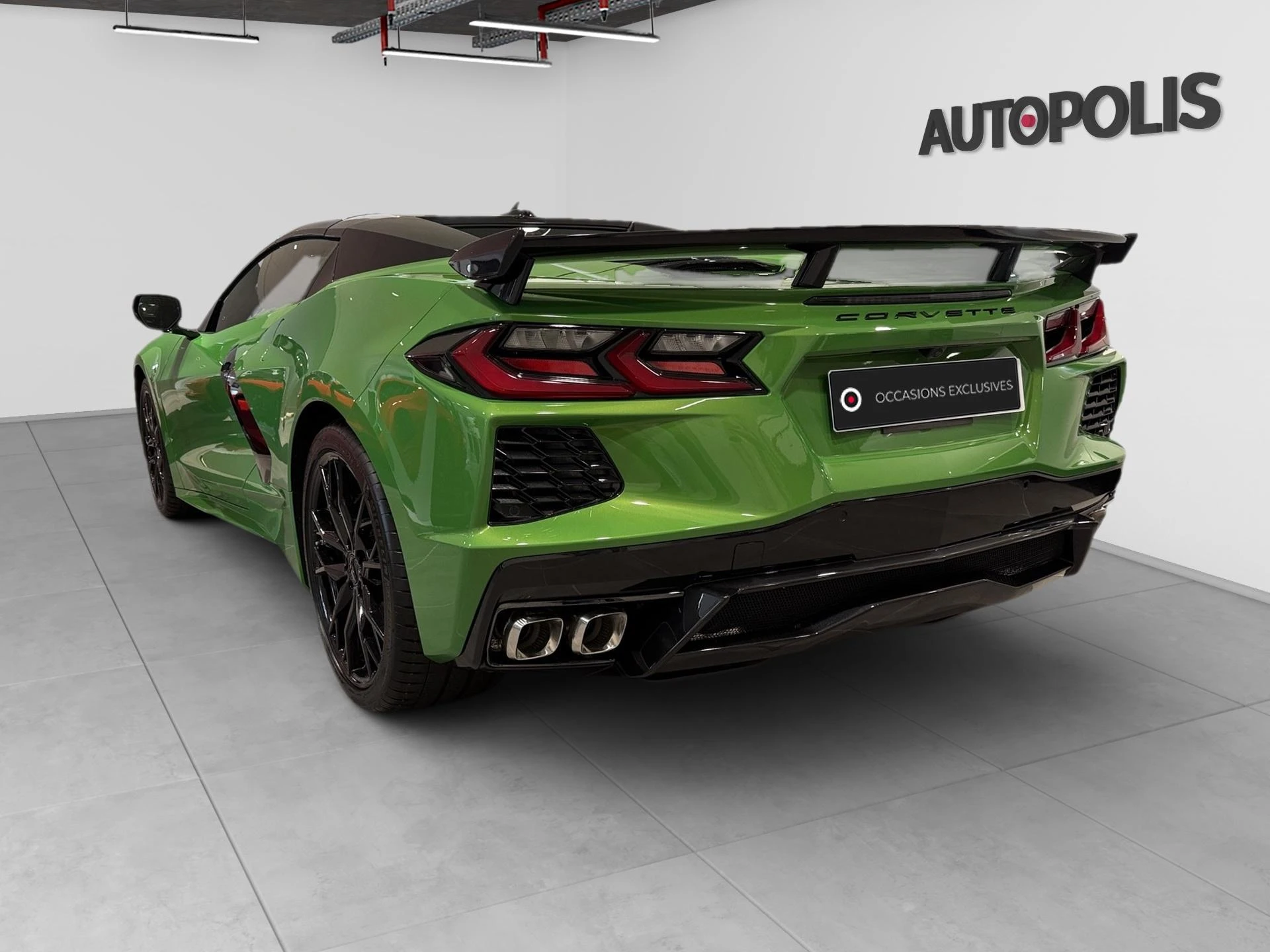 Chevrolet-Corvette-image-11