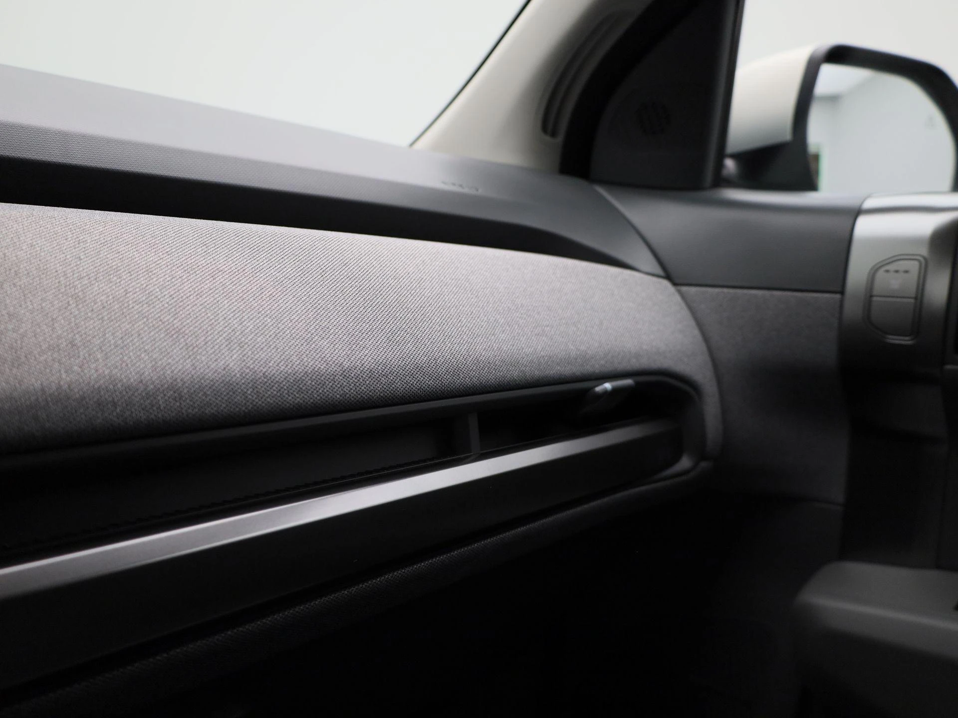 Kia-EV3-image-19