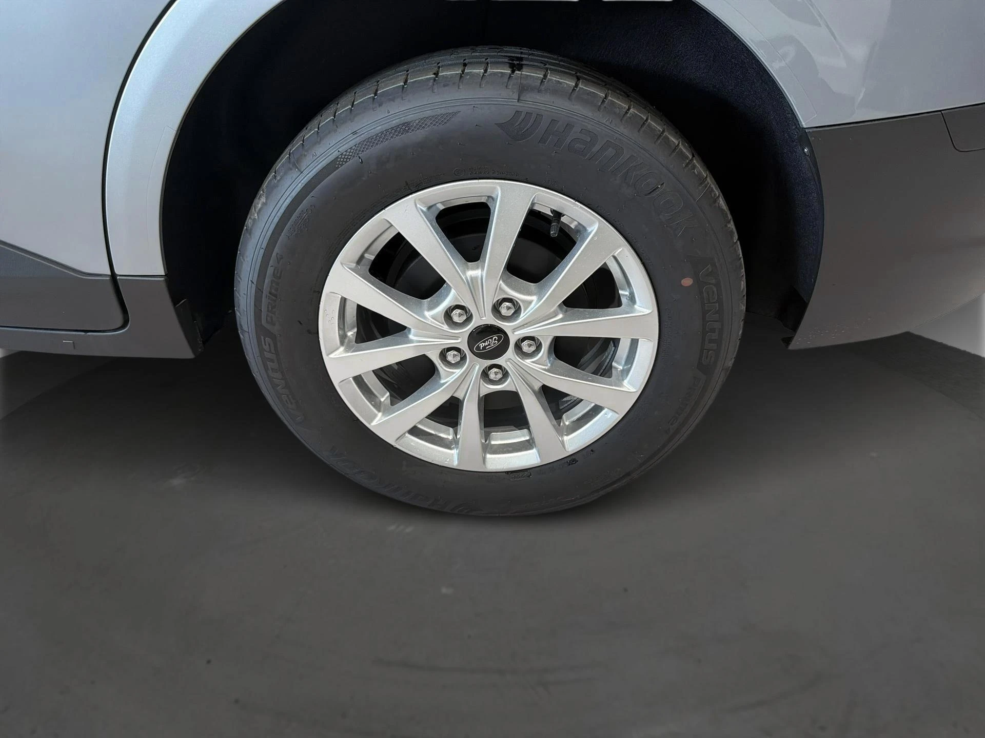 Ford-Tourneo Courier-image-5