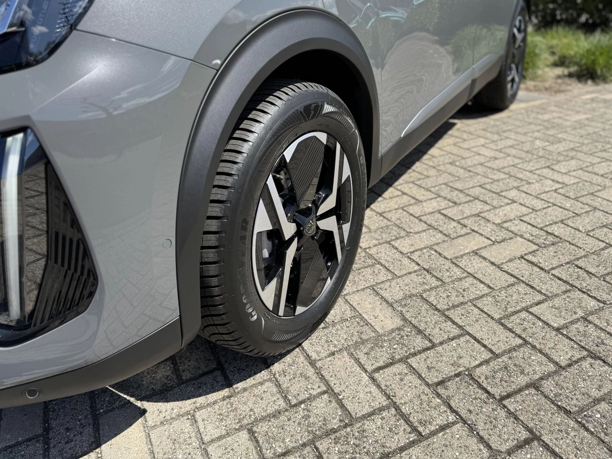 Peugeot 2008 PureTech 100 Allure