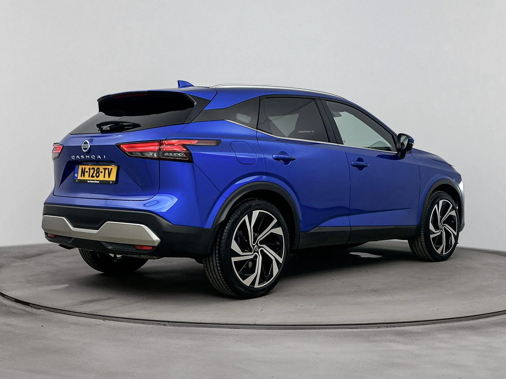 Nissan-QASHQAI-image-3