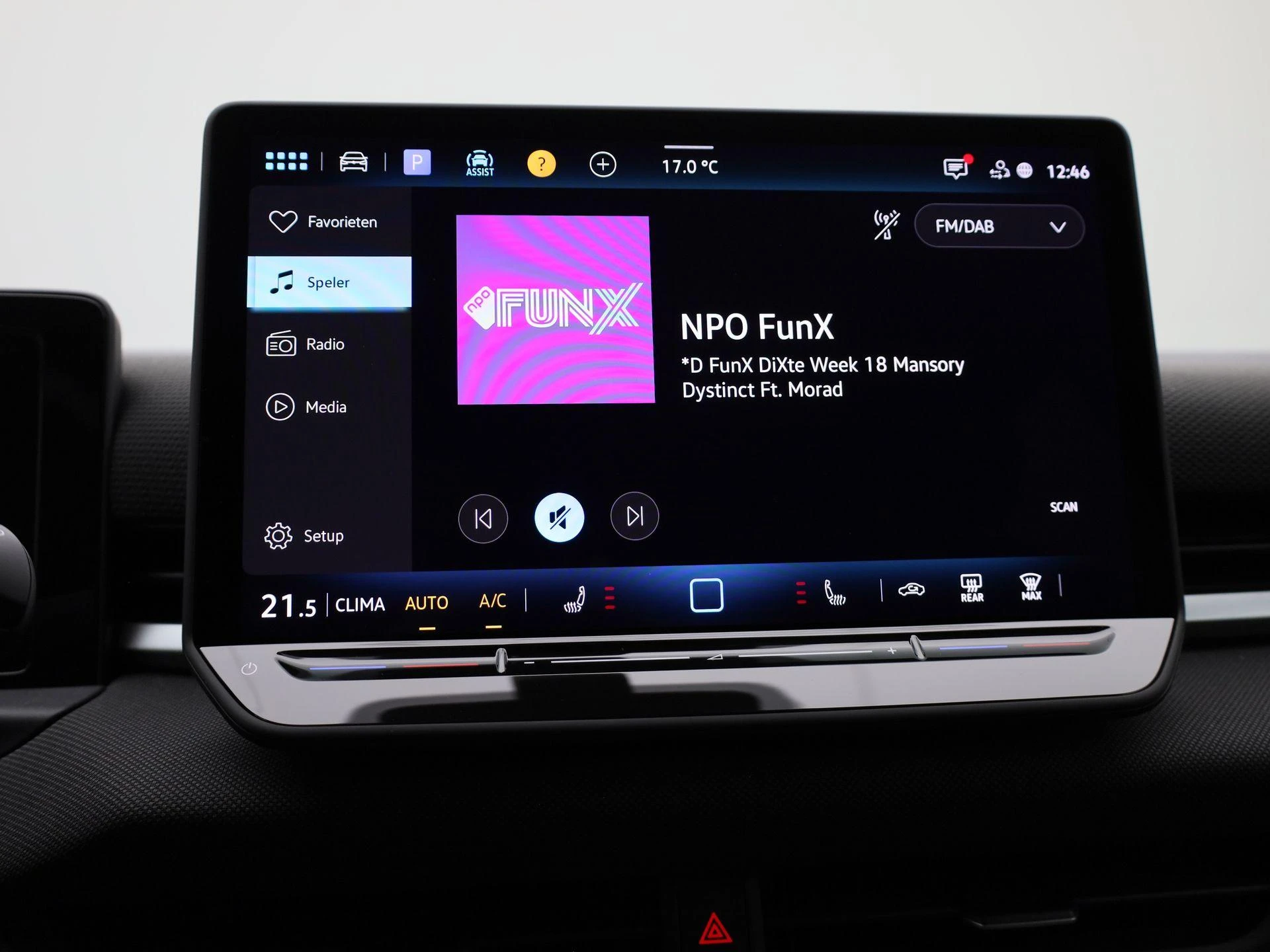 Volkswagen T-Roc 1.5 eTsi Life First Edition 150 PK|