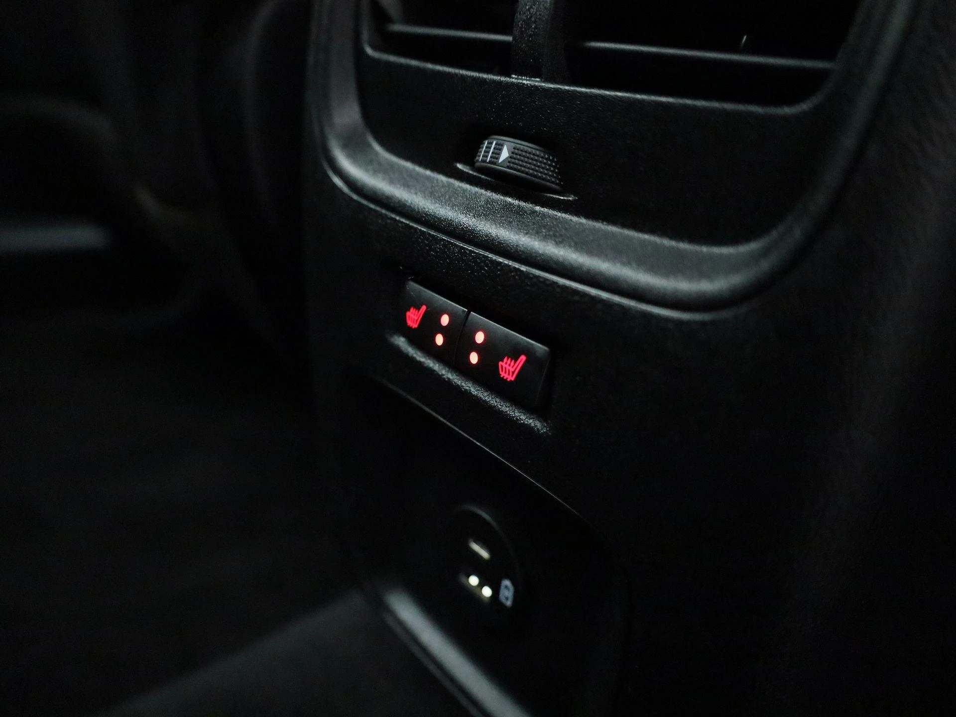Ford-Kuga-image-34