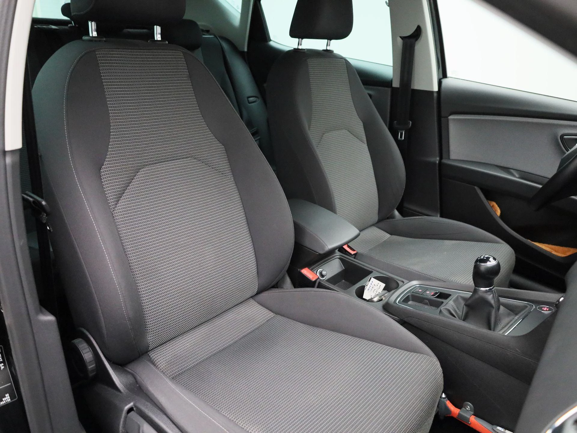 SEAT-Leon-image-33