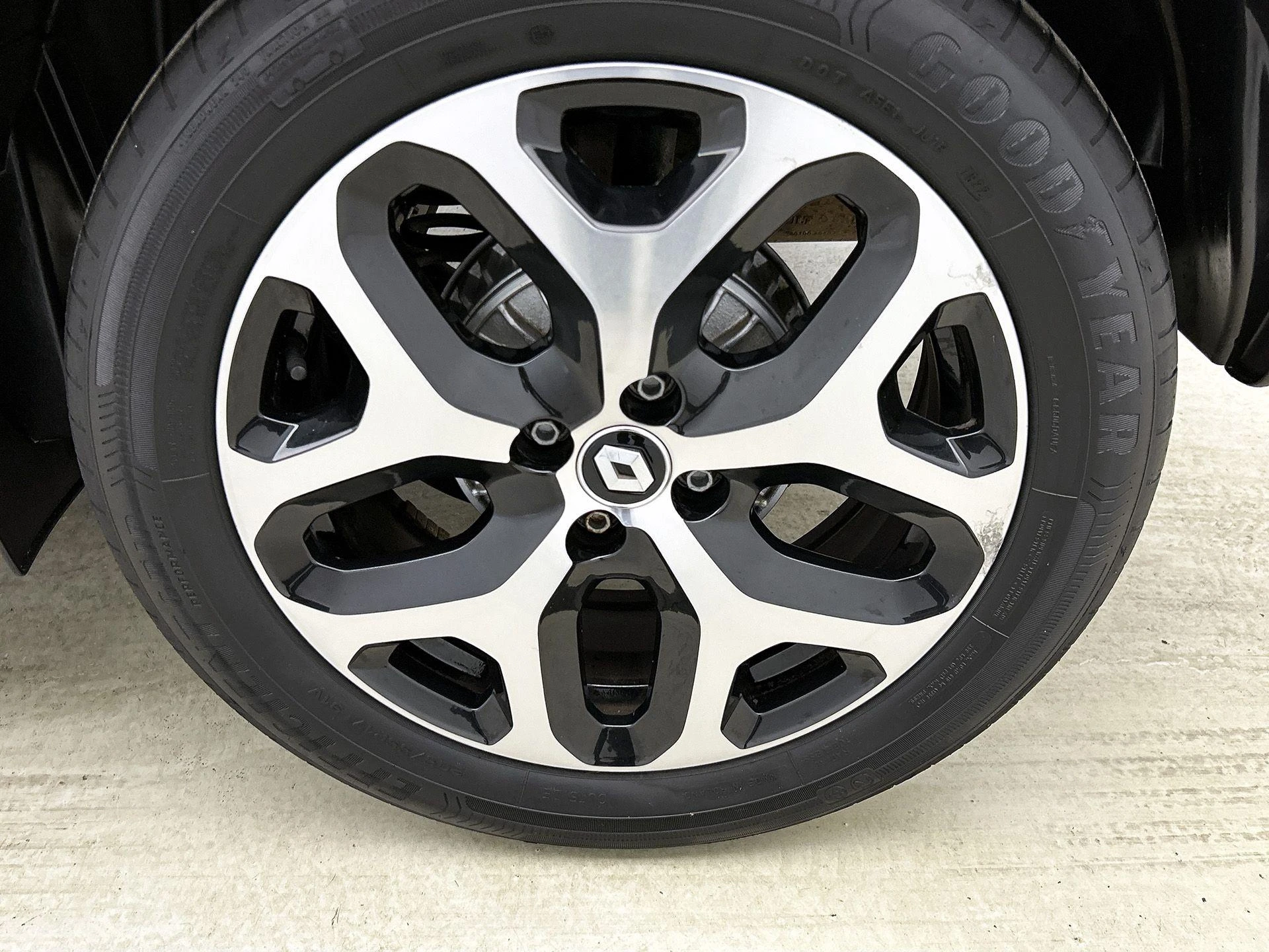 Renault-Captur-image-30