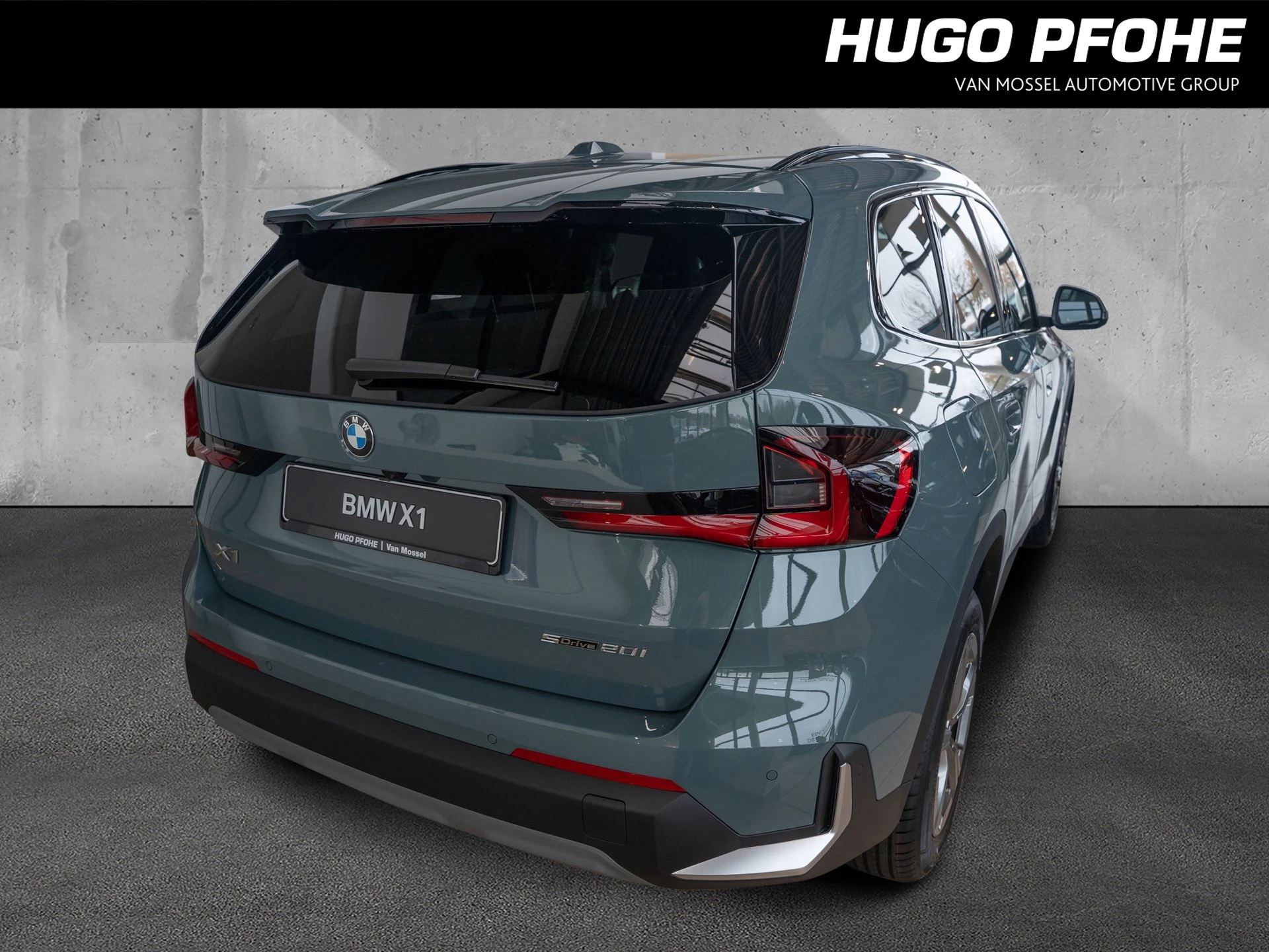 BMW X1 sDrive20i.Head Up.Parking Plus