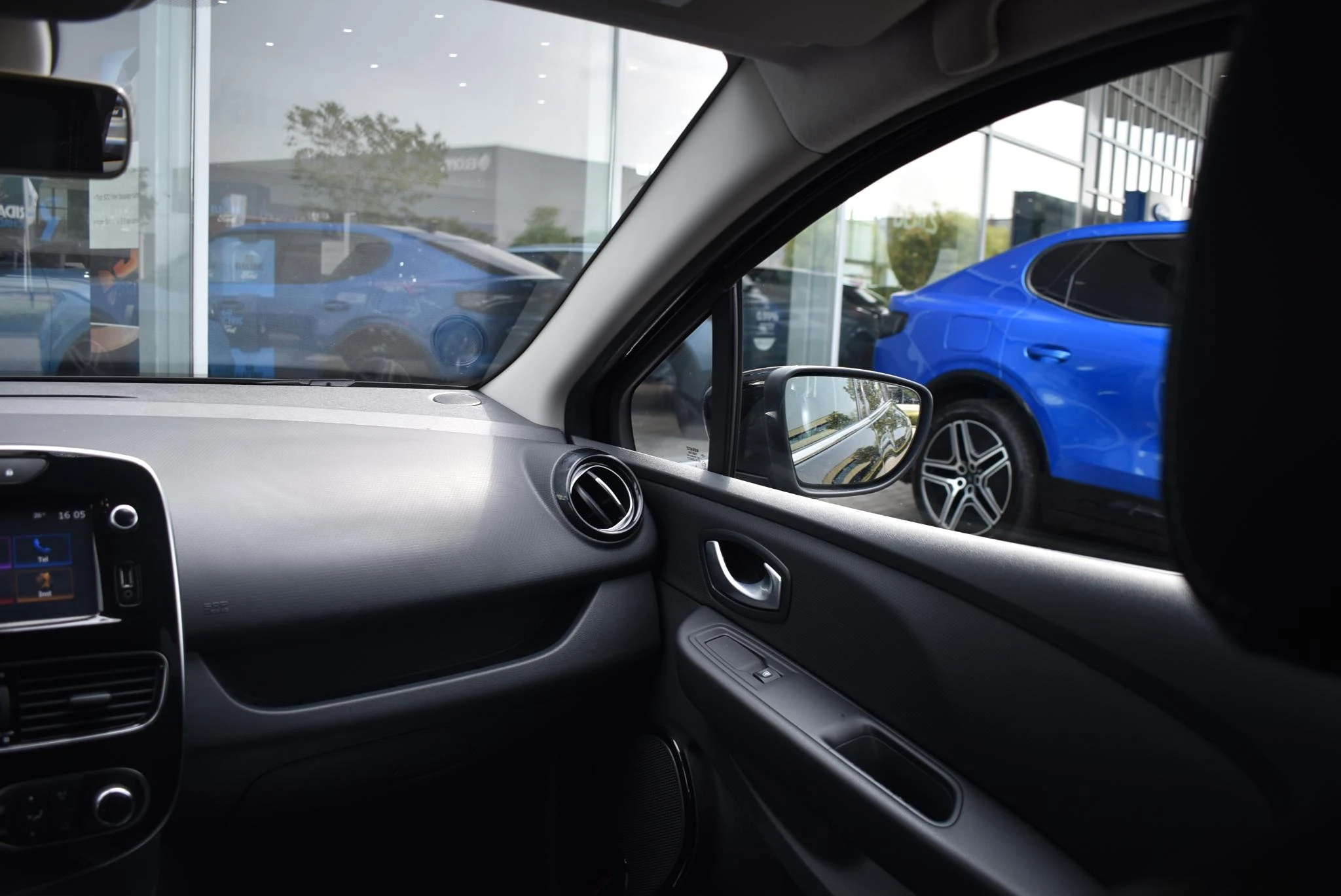 Renault-Clio-image-34