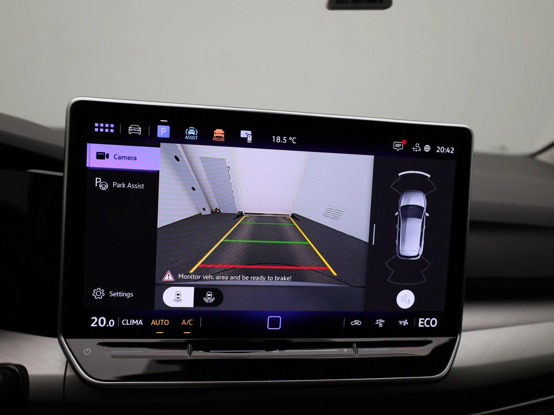 Volkswagen-Golf-image-24