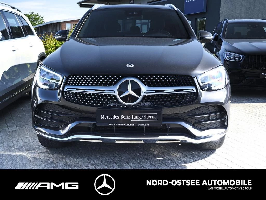 Mercedes-Benz GLC 300 de 4M AMG PANO 360 TOTWINKEL SPUR LED AMG Line