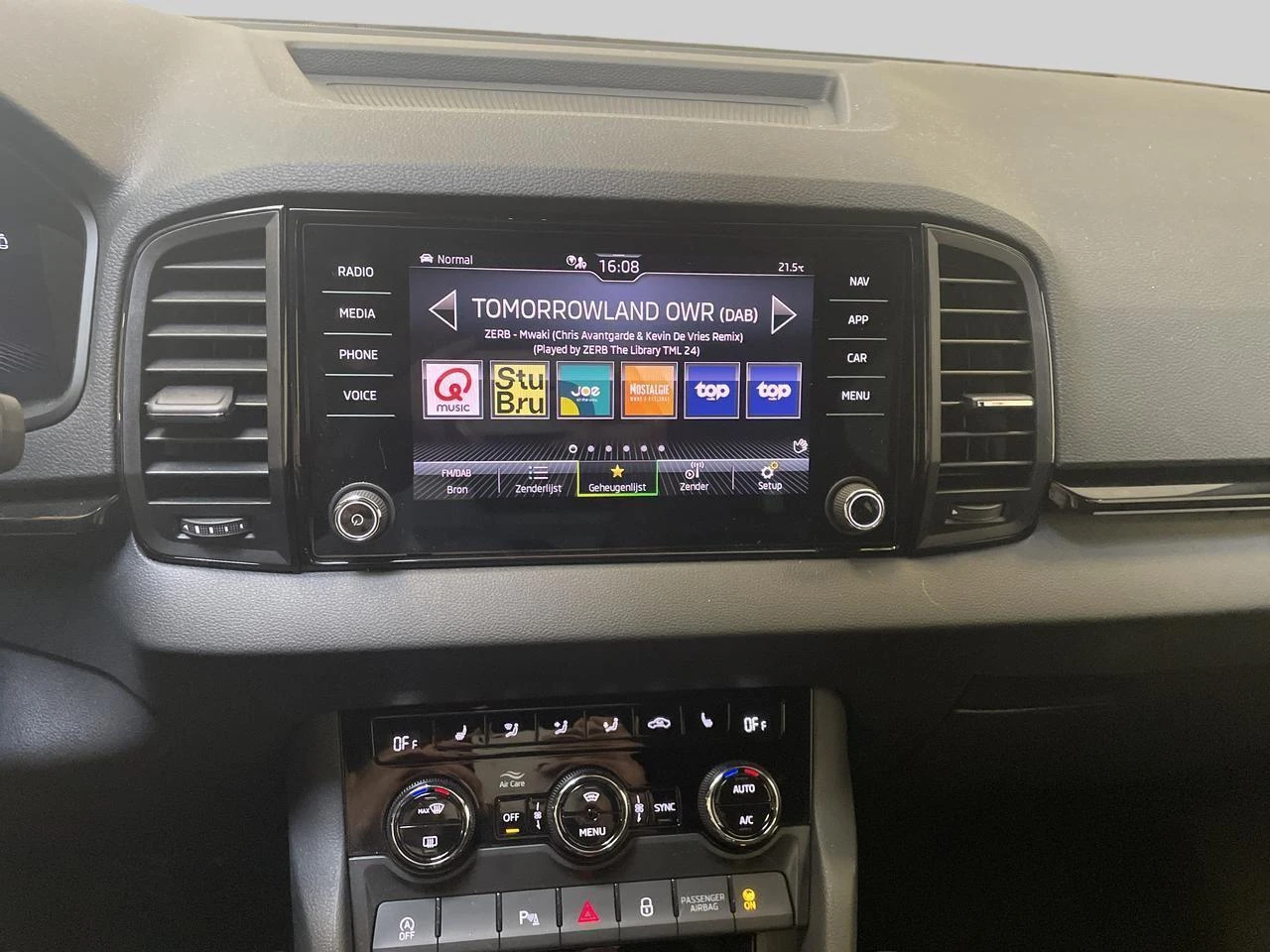 Škoda-Karoq-image-10