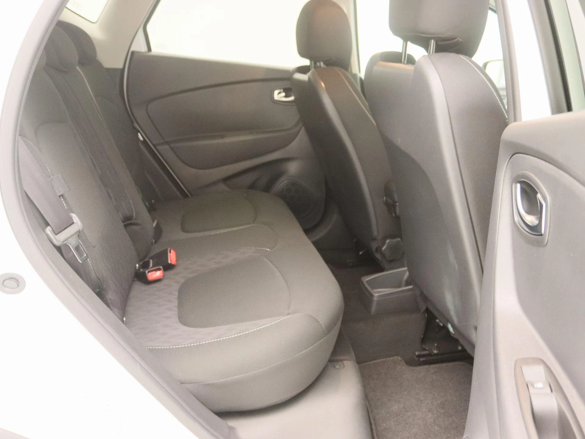 Renault-Captur-image-23