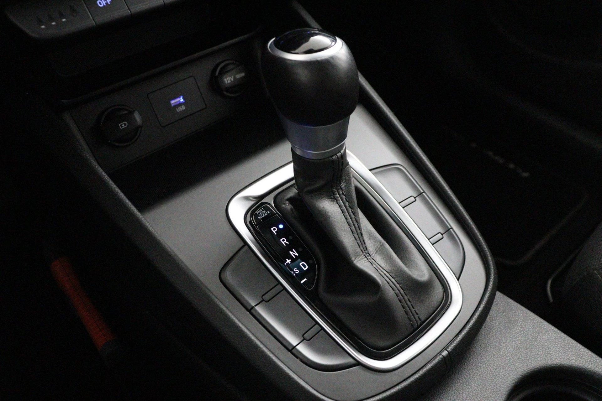 Hyundai Kona 1.6 GDI HEV Comfort Automaat |