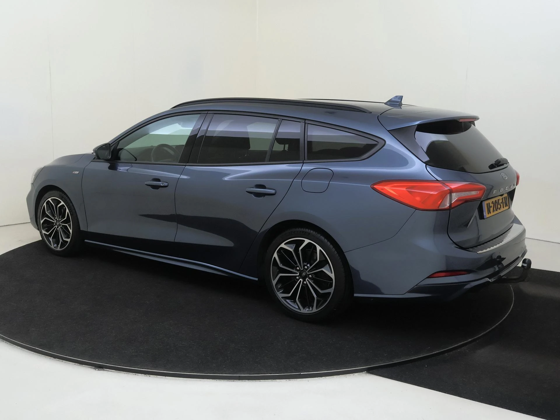 Ford-Focus-image-4