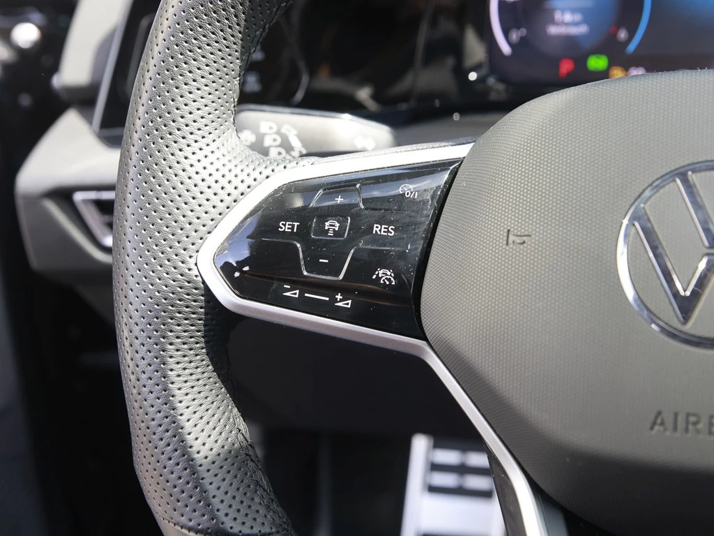 Volkswagen Golf GTD 2.0 TDI DSG Navi/Pano/Matrix