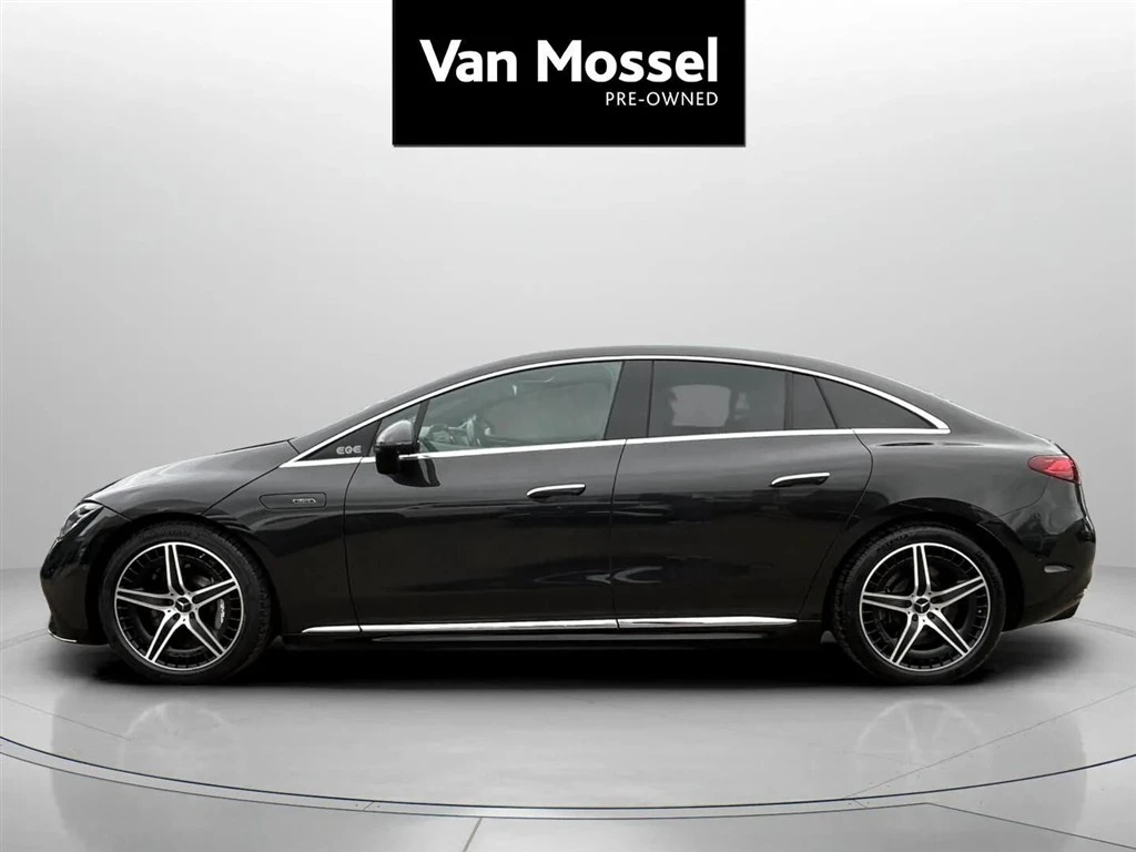 Mercedes-Benz-EQE-image-7