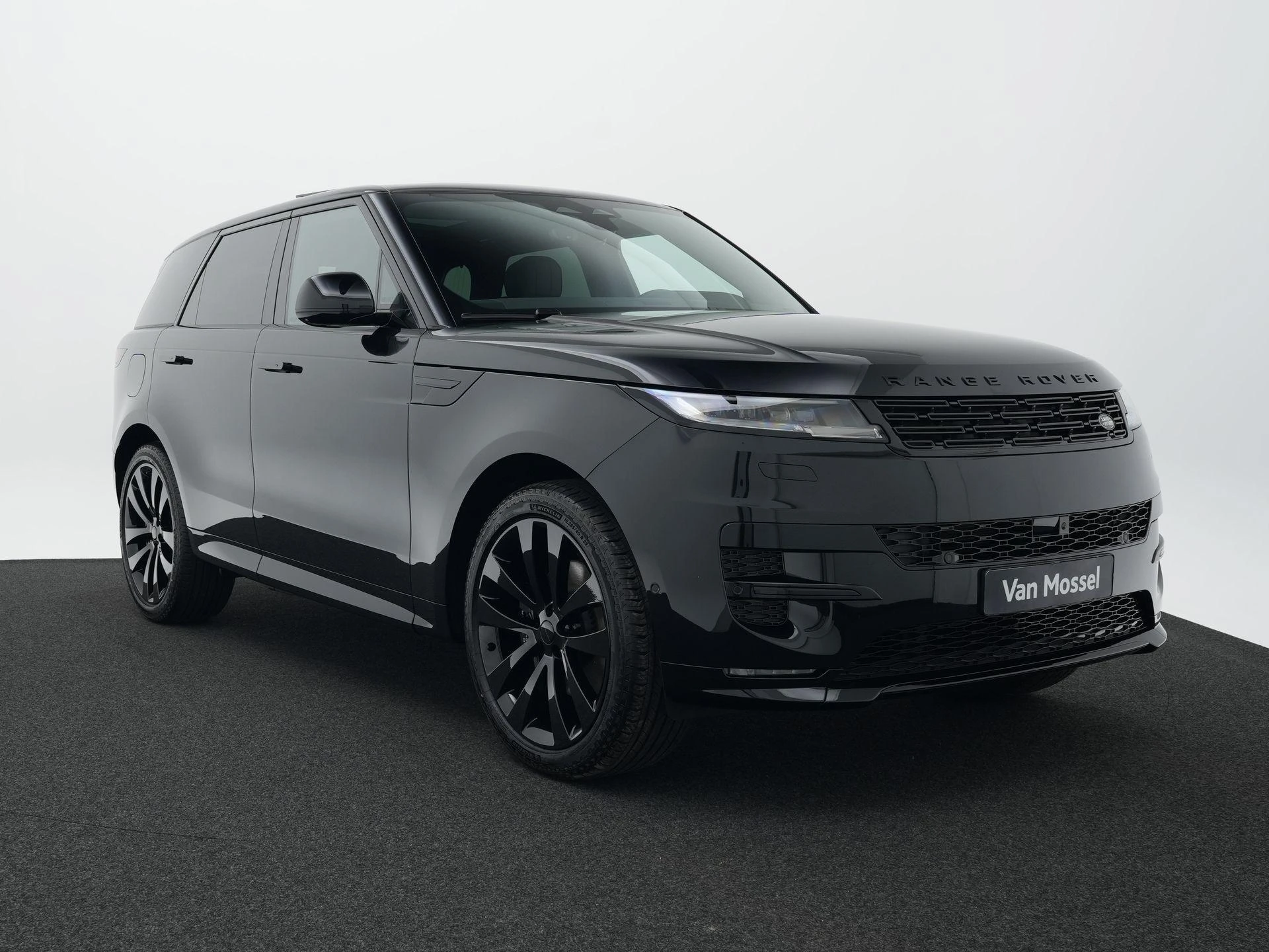 Land Rover-Range Rover Sport-image-3