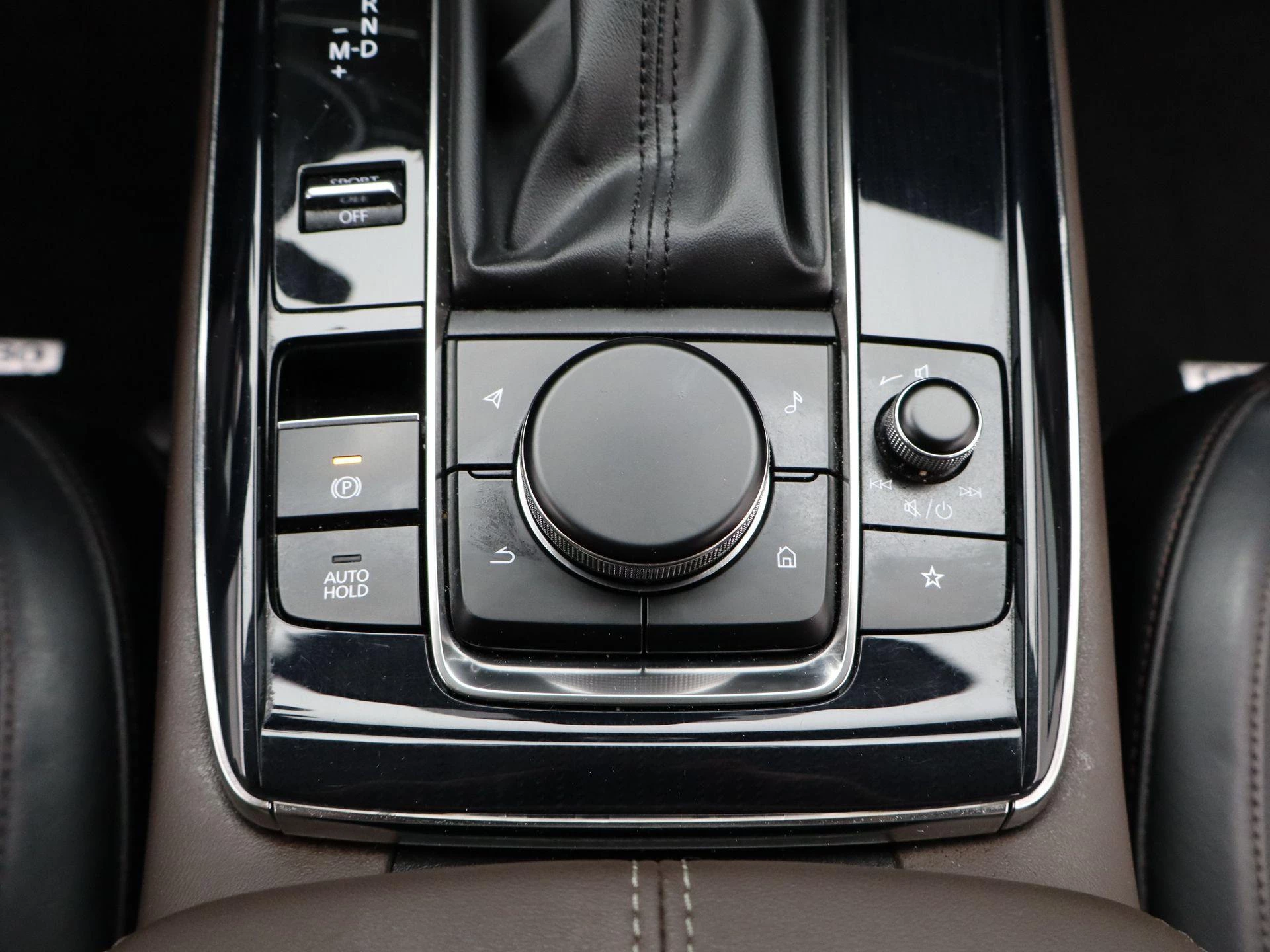 Mazda-CX-30-image-24