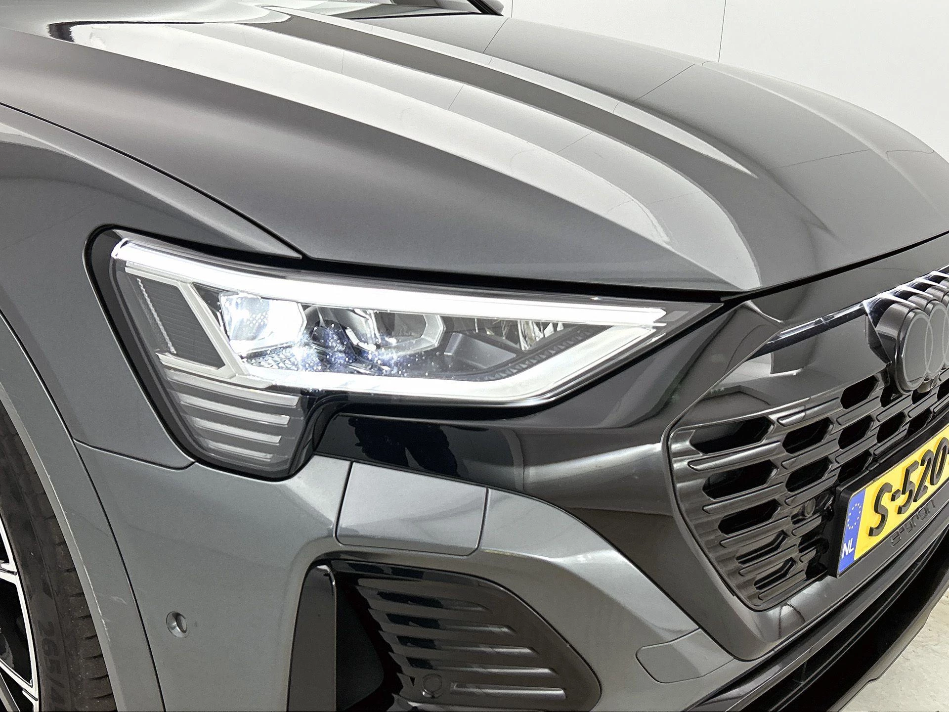Audi Q8 e-tron 50 quattro S Edition 95 kWh 340 PK