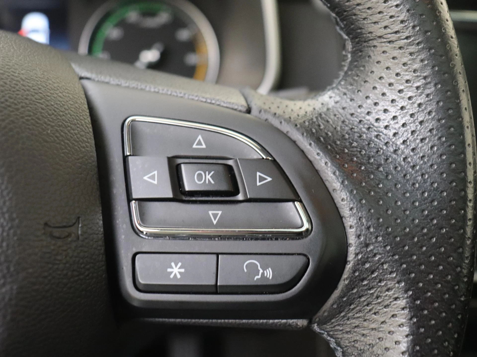 MG-ZS EV-image-14