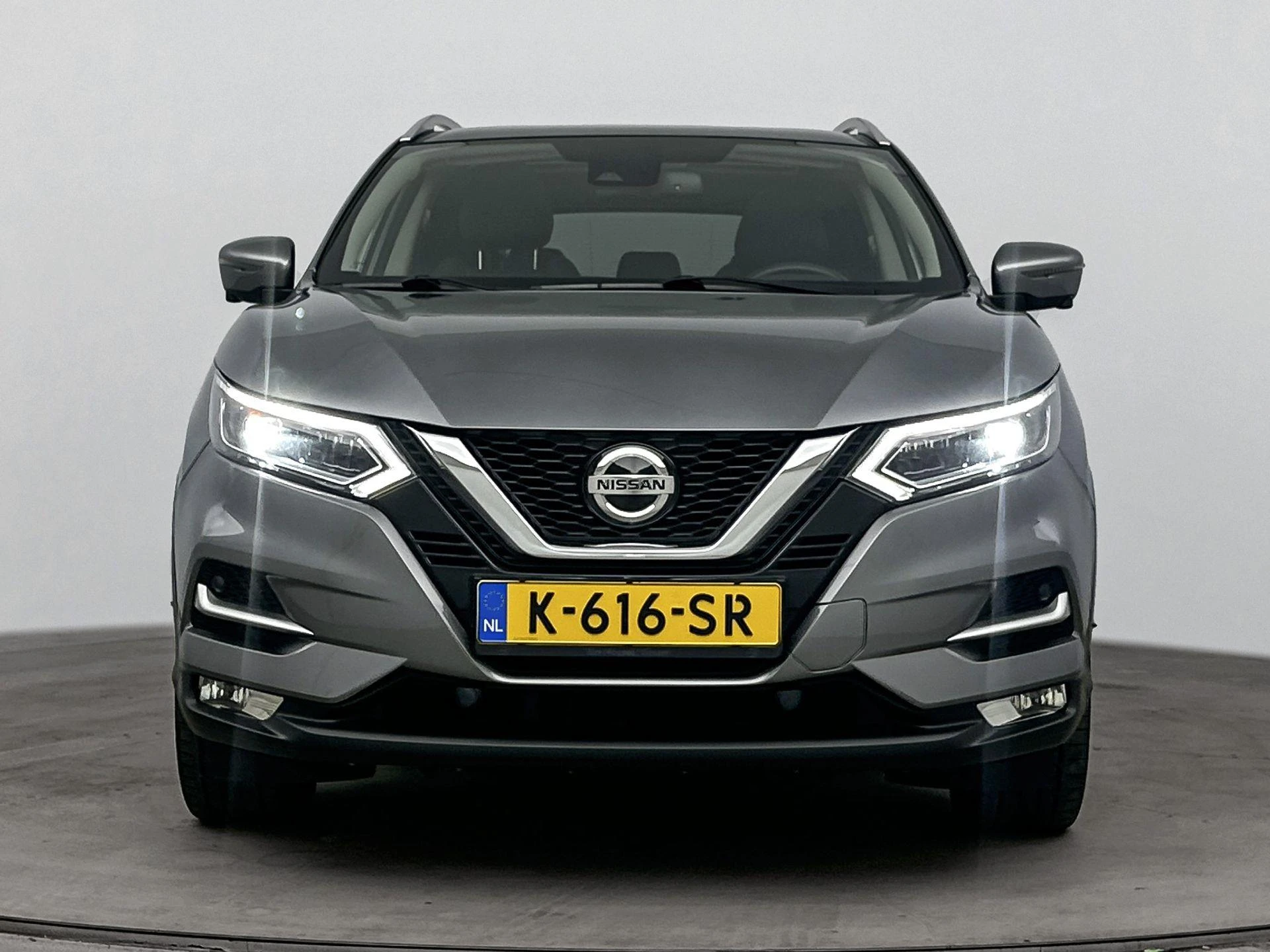 Nissan-QASHQAI-image-4