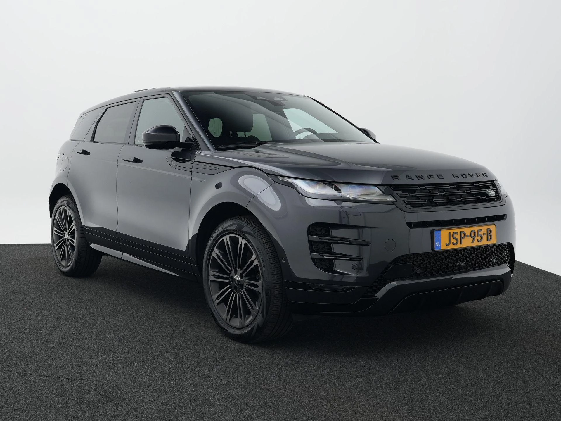Land Rover-Range Rover Evoque-image-13