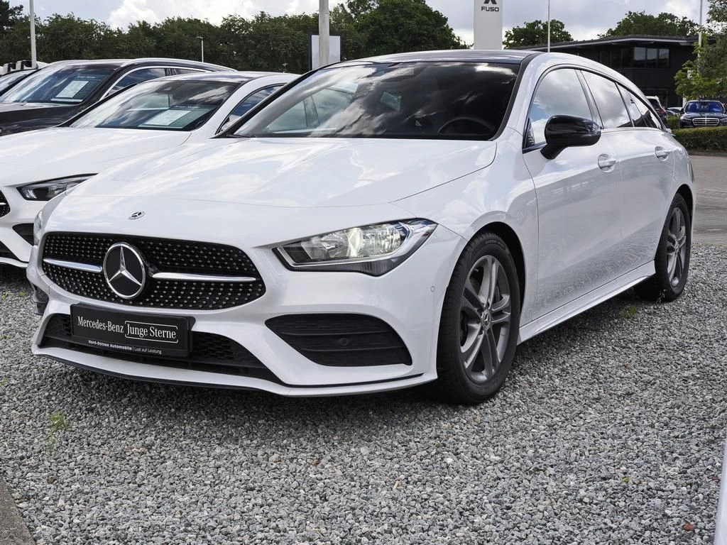 Mercedes-Benz-CLA 200 d-image-7