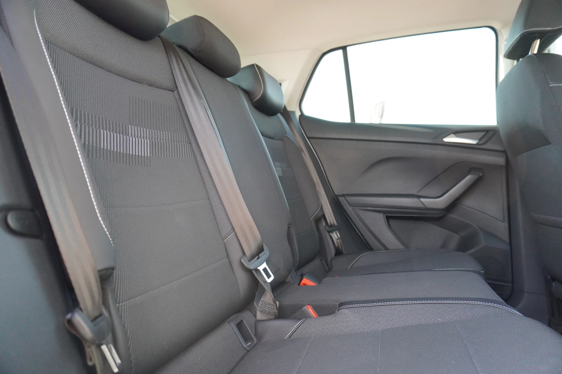 Volkswagen-T-Cross-image-26
