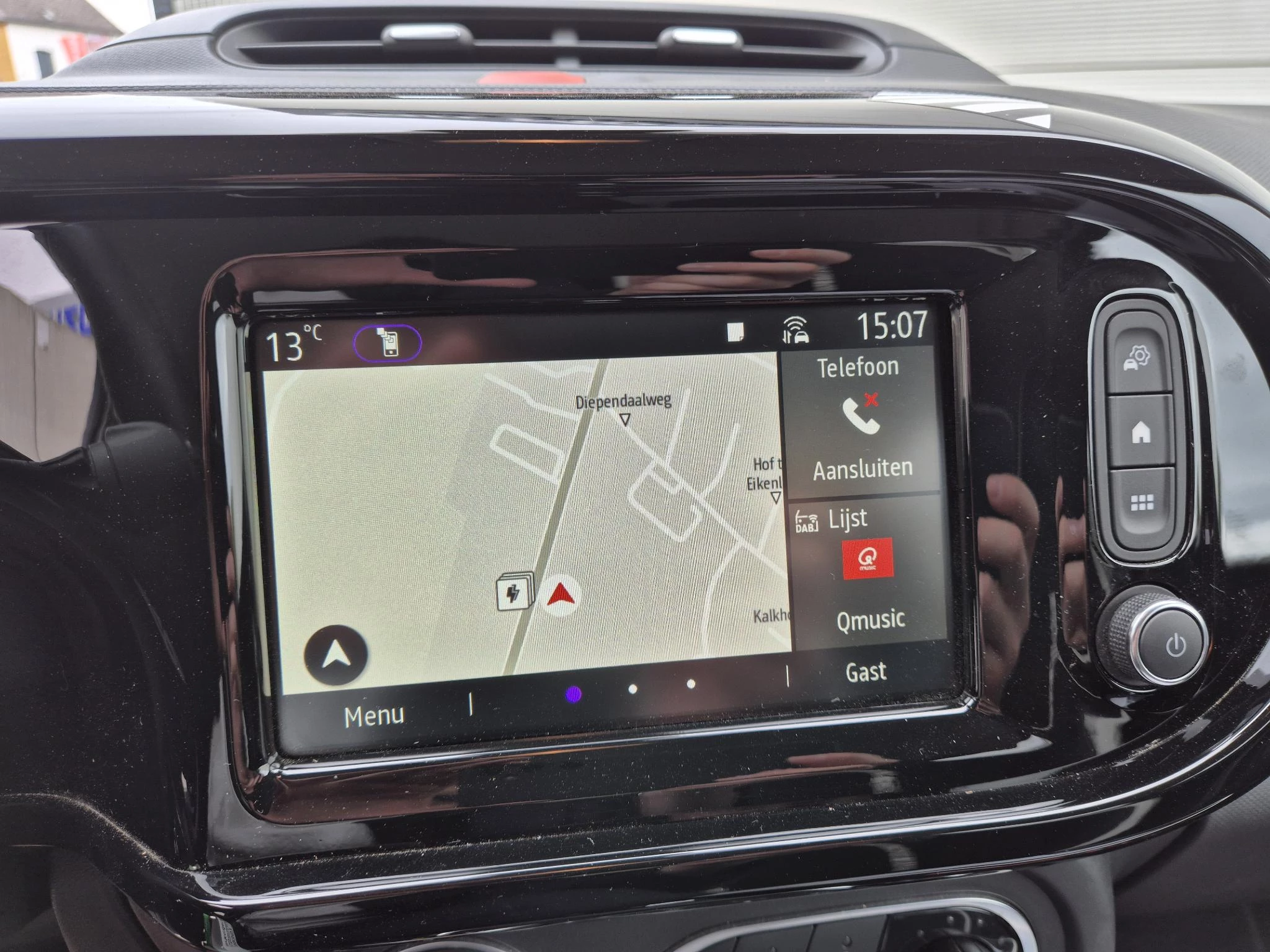 Renault-Twingo-image-12