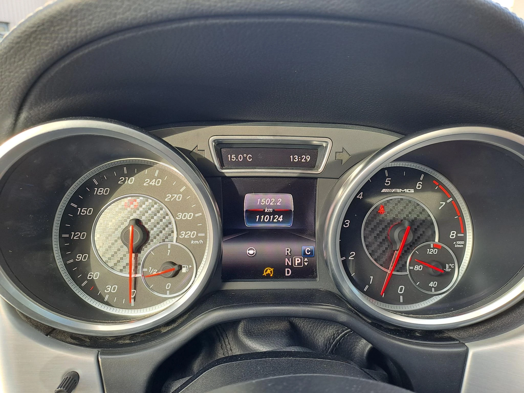 Mercedes-Benz-GLE-image-23