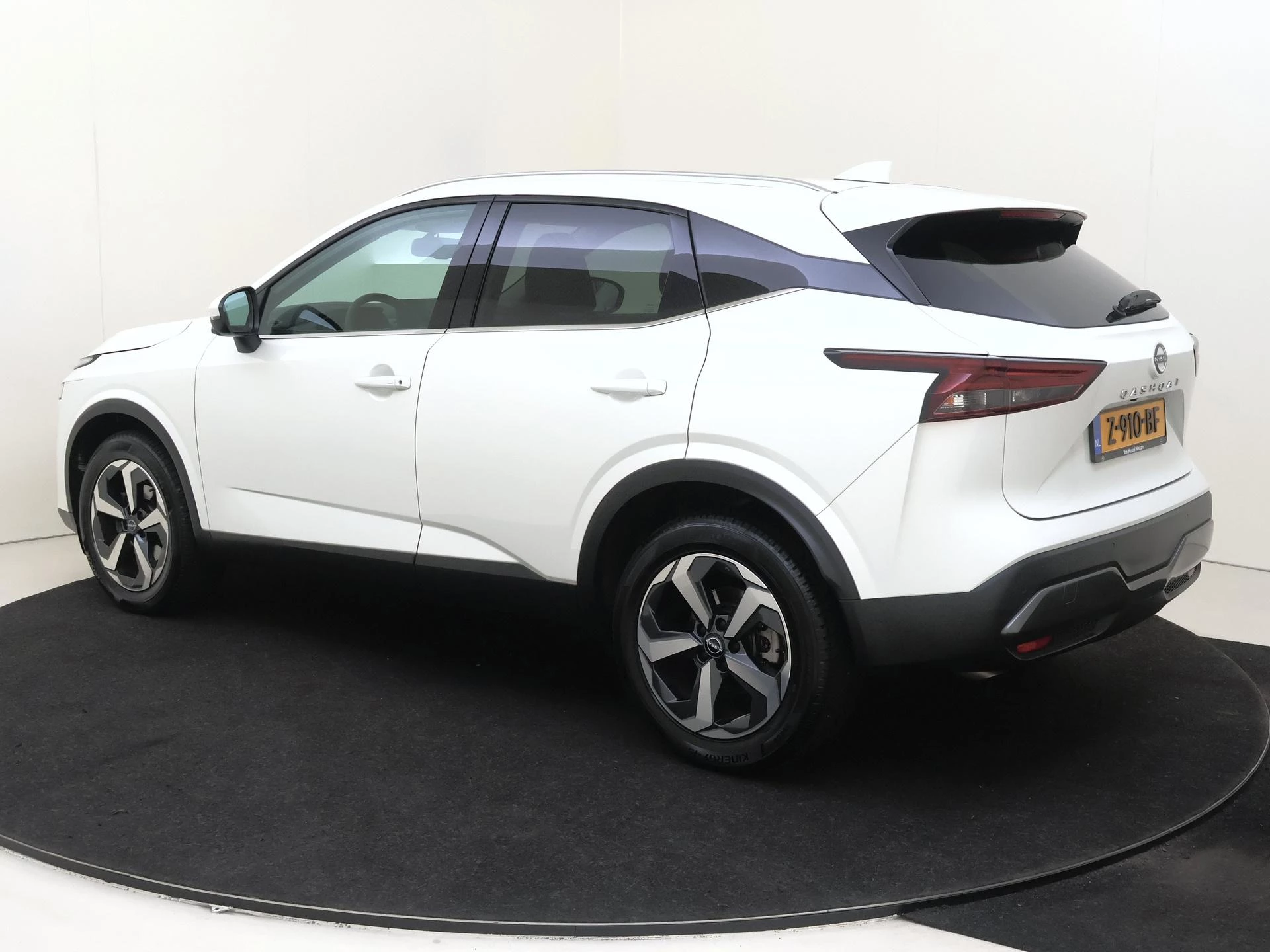 Nissan-QASHQAI-image-2
